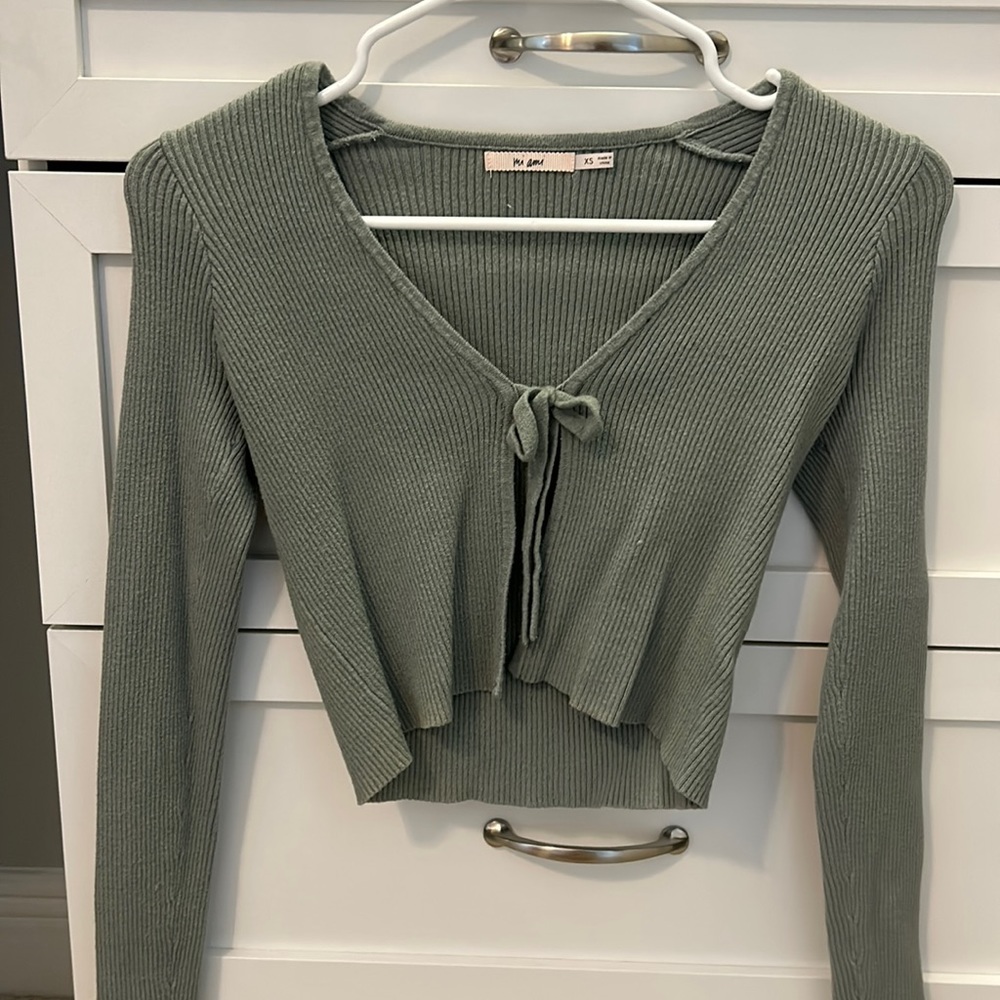 francesca front tie green sweater